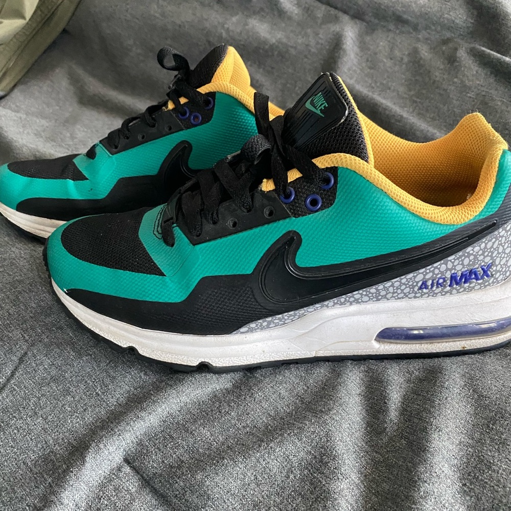 Nike Air Max Men's - Teal & Black & Yellow